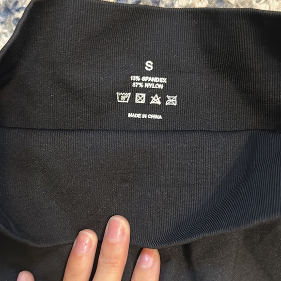 WORN ONCE— NVGTN SPANDEX - Picture 3 of 3